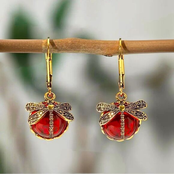Jersey+Sash Jewelry - NWT VINTAGE METAL DRAGONFLY EARRINGS — SANGRIA